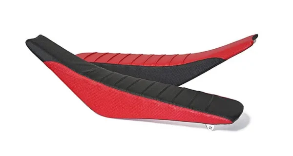 Flu Designs Suzuki Pleated 3-Panel Seat Cover - Universal Fit flu designs suzuki pleated 3 p 0 1750478969 - BTOSPORTS