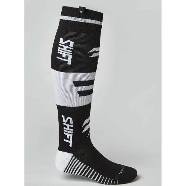 Premium 3-Pack Crew Socks | 3Lack Label King premium 3 pack crew socks 3lac 0 1750485813 - BTOSPORTS