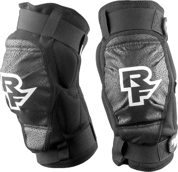 Women's MTB Knee Guards by Race Face Khyber womens mtb knee guards by race 0 1750482275 - BTOSPORTS